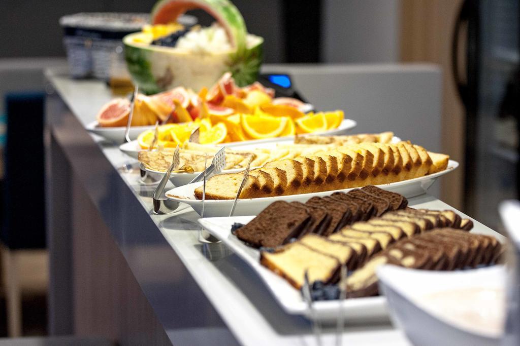 Hotel Zatoka Gdansk Ngoại thất bức ảnh