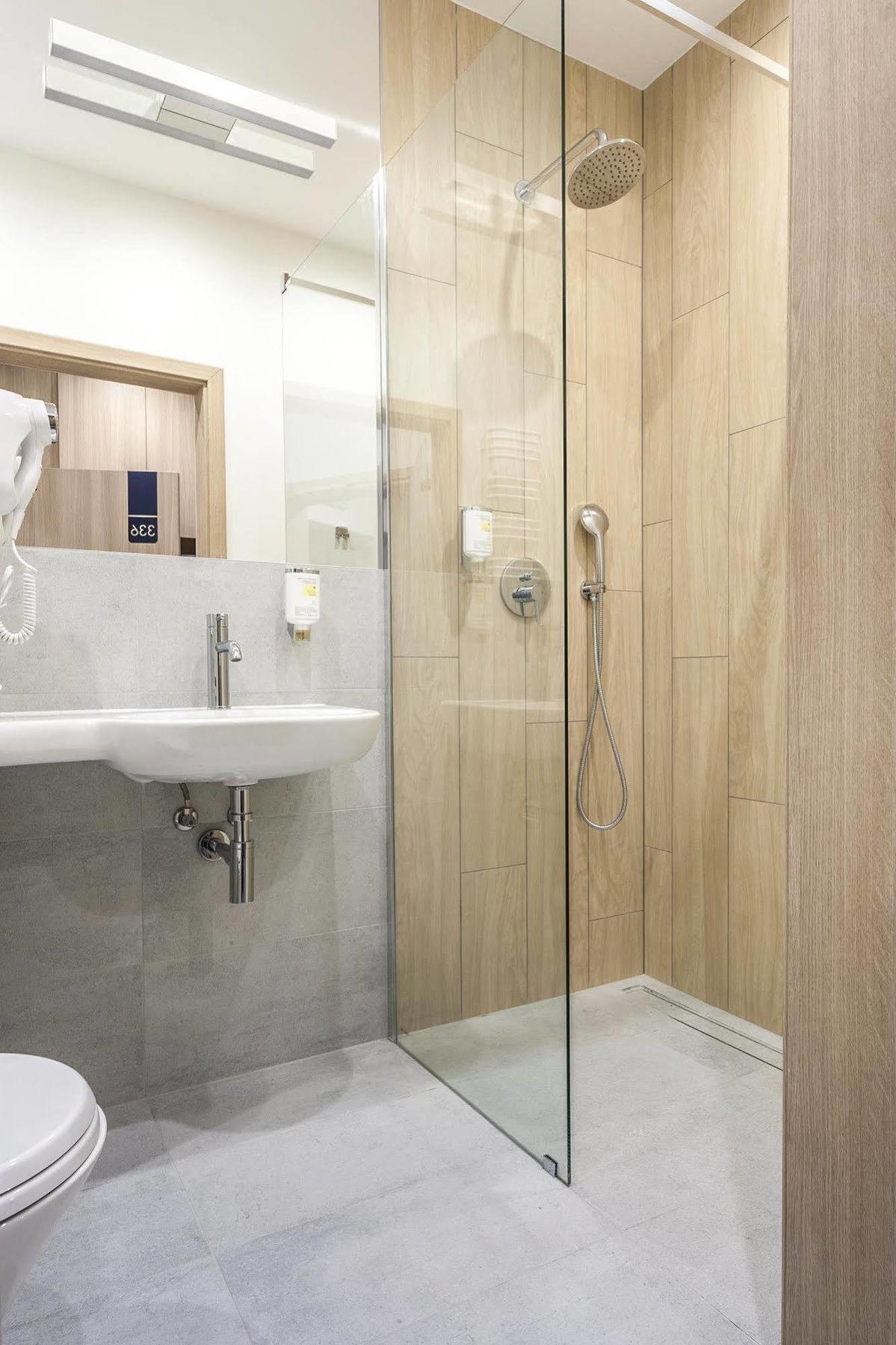 Hotel Zatoka Gdansk Ngoại thất bức ảnh